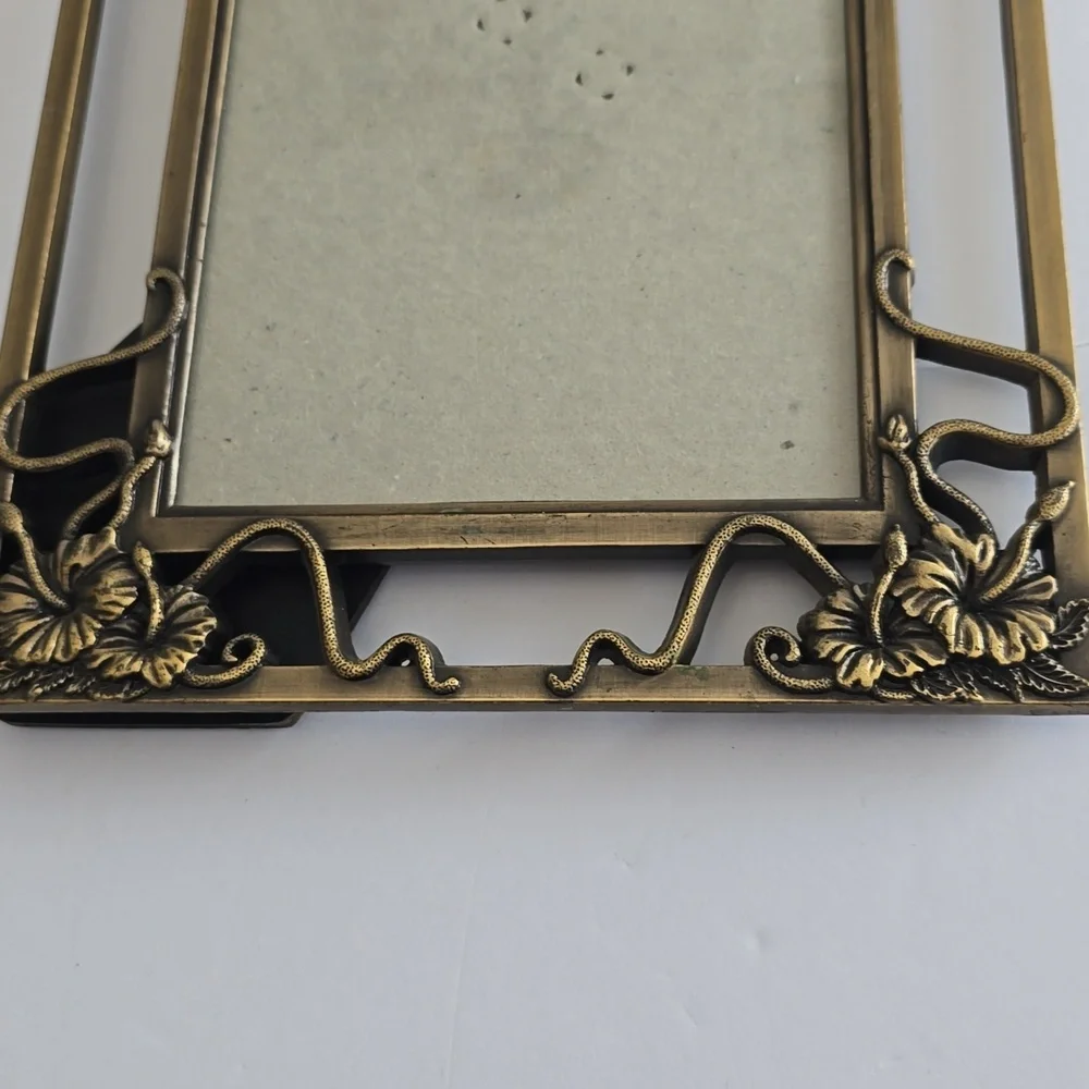 Vintage The Weston Gallery Metal Frame  Bronze Floral Vines Easel Display